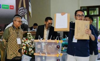 Bawaslu Hadiri Rekapitulasi Kabupaten