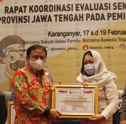 GAKKUMDU WONOSOBO RAIH PENGHARGAAN JATENG