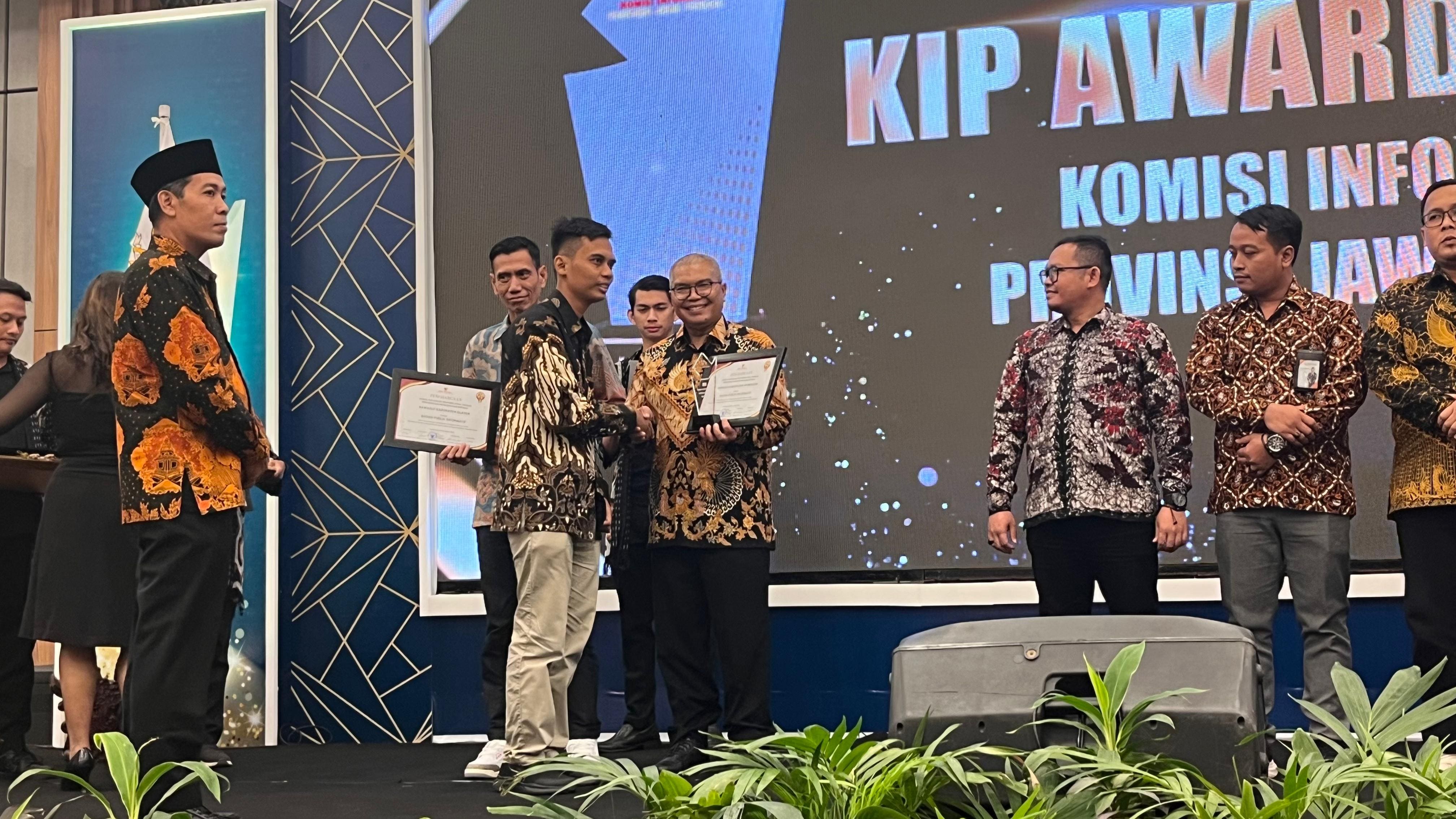 Penerimaan Penghargaan Badan Publik Informatof