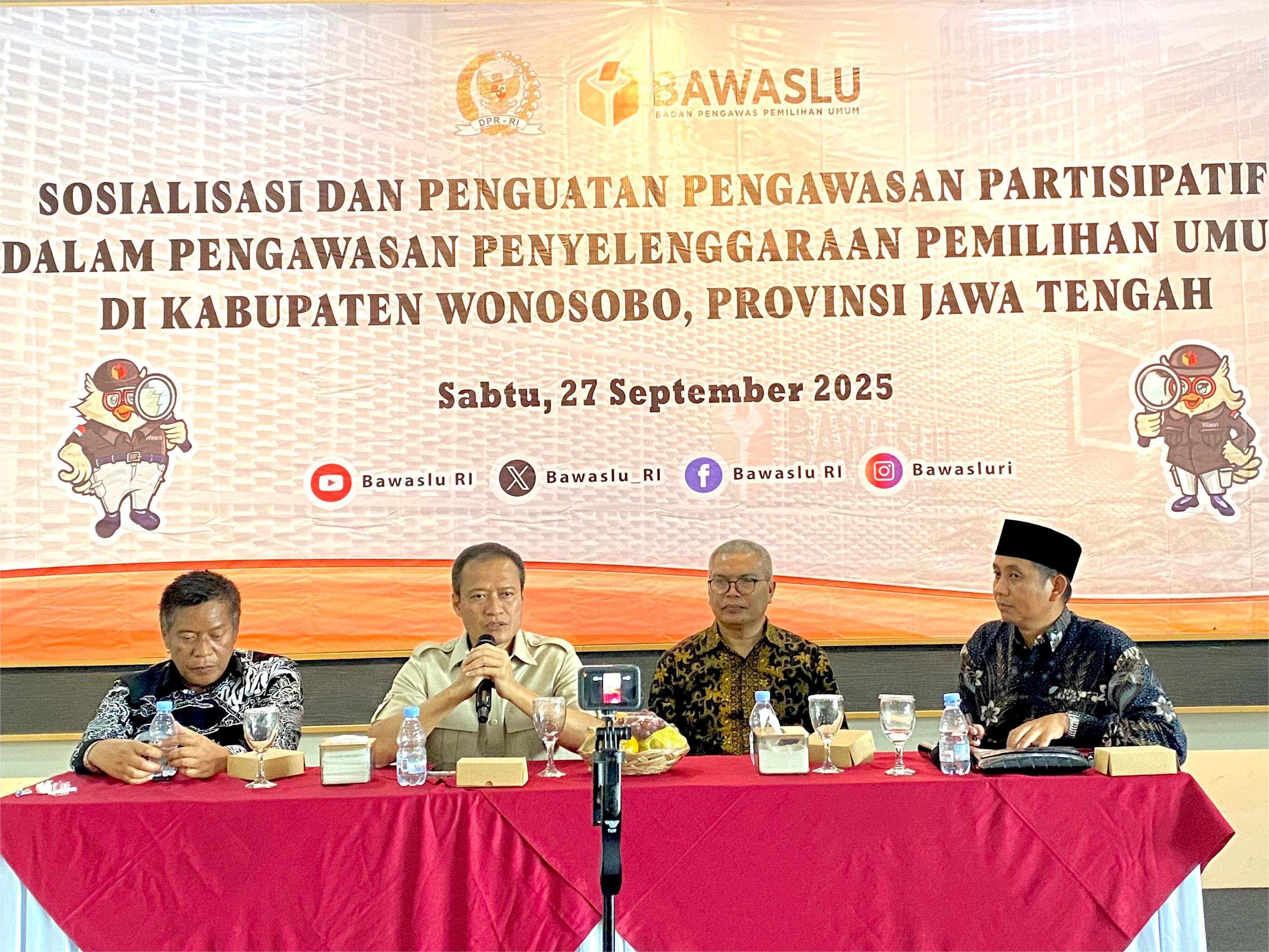 Anggota Komisi 2 DPR RI, Azis Subekti saat menyampaikan arahannya pada acara Soswatif di Wonosobo