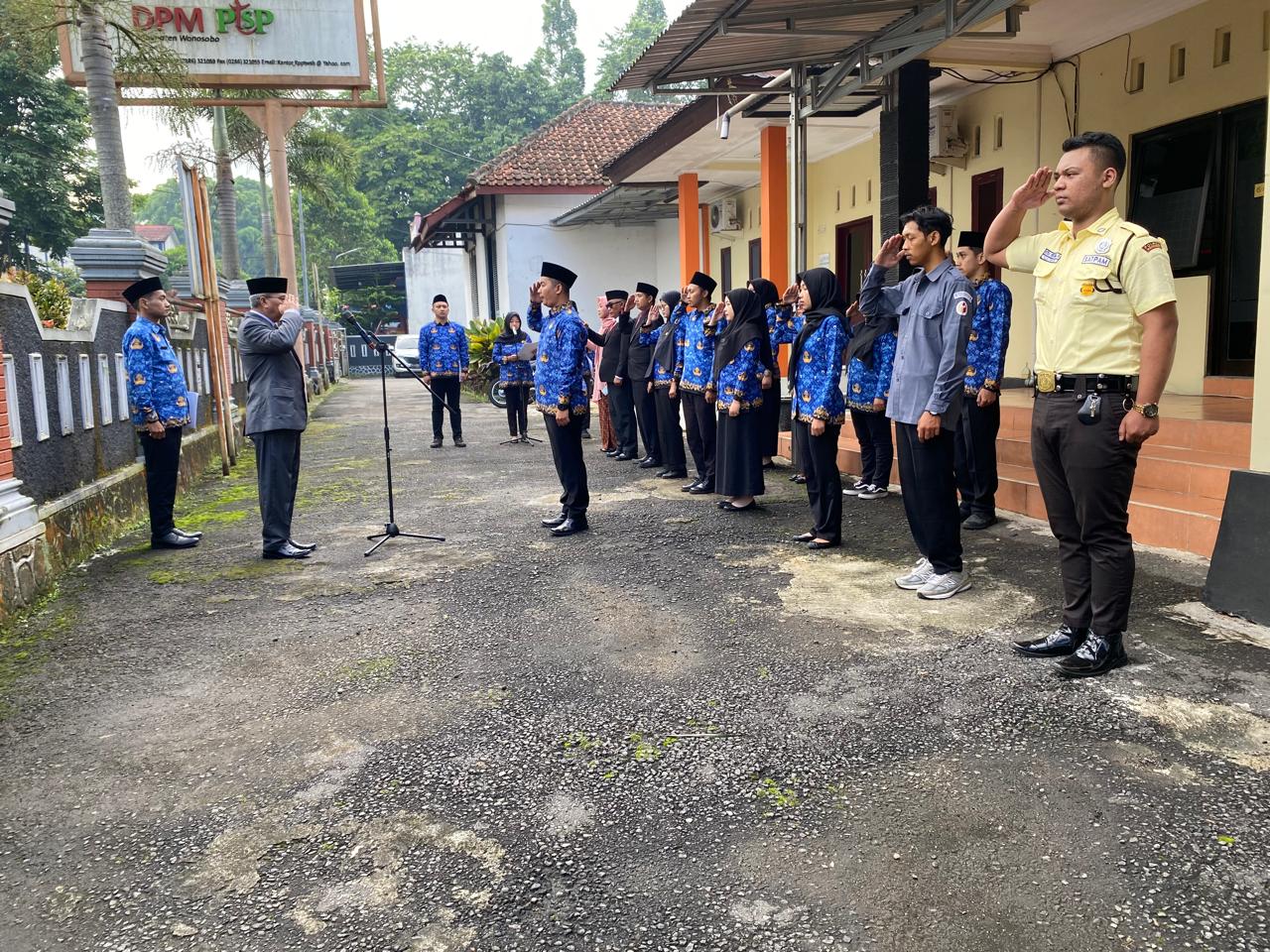 Upacara peringatan Hari Kesaktian Pancasila 1 Oktober 2025 di lingkungan Bawaslu Kabupaten Wonosobo