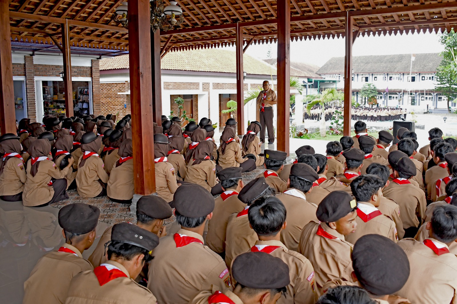 Ketua MAN 1 