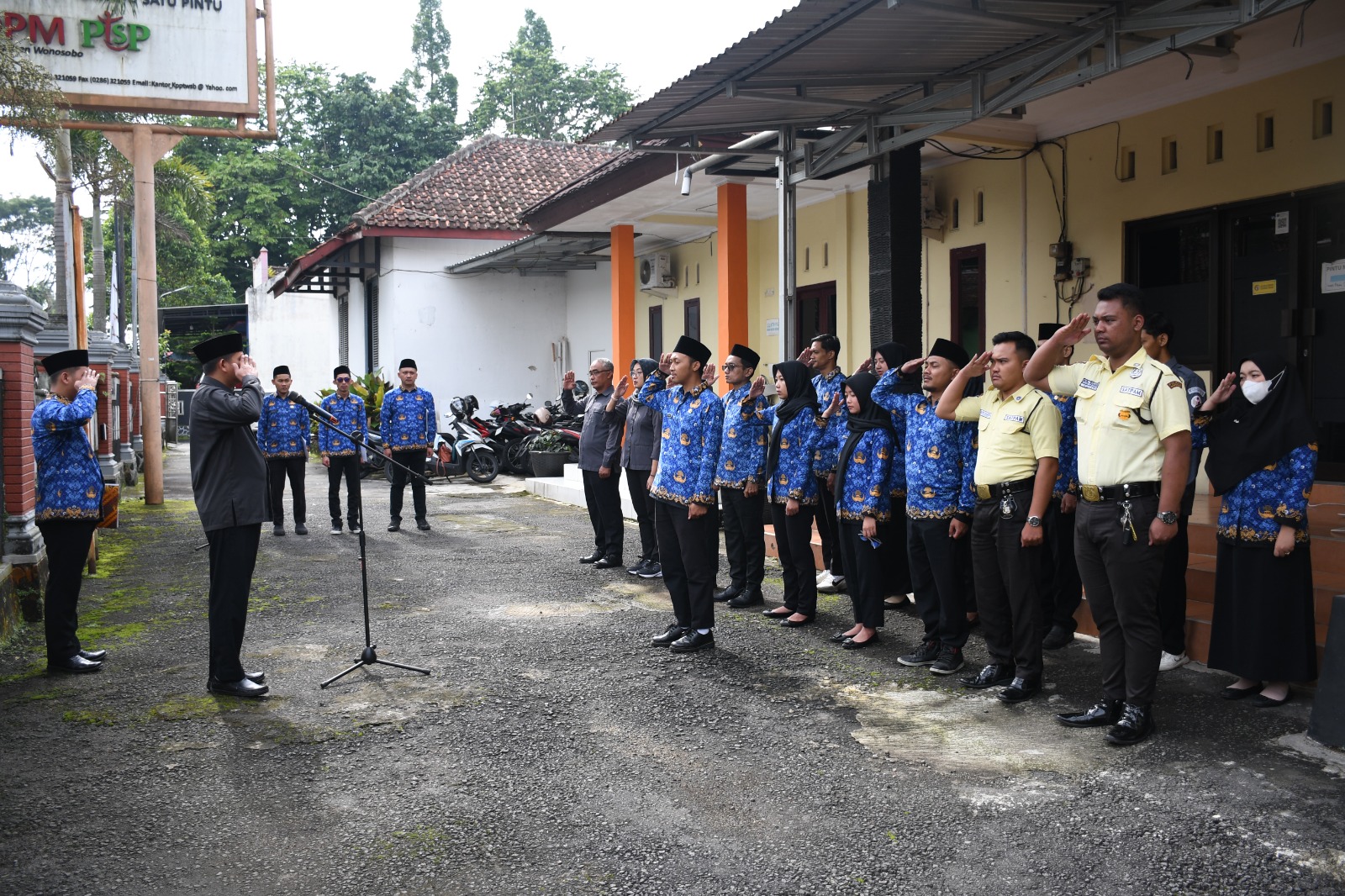 Upacara Hari Pahlawan