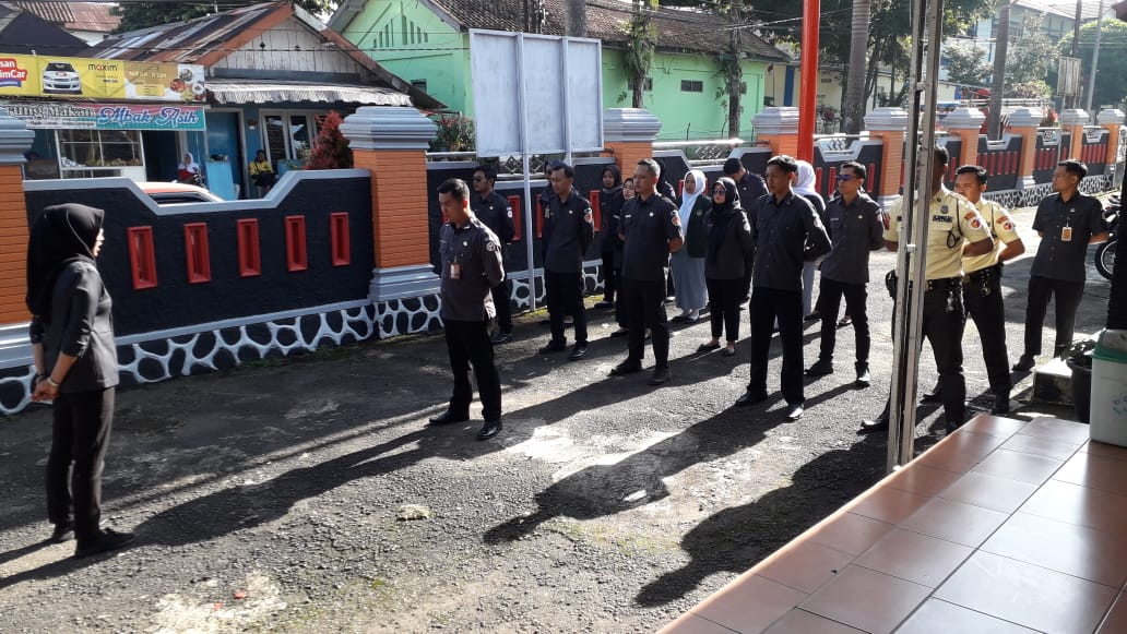 Apel Pagi