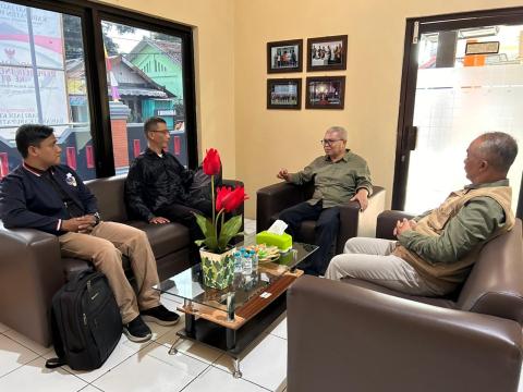 Diskusi_2708