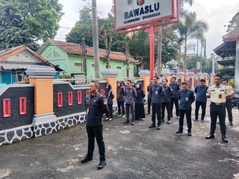 Apel Pagi