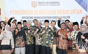 Pendidikan Demokrasi Kerakyatan